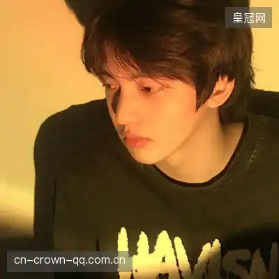 杜严谦